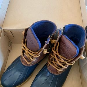 Sperry Boots